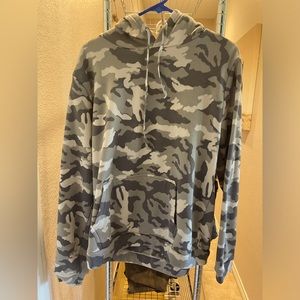 Men’s Camo Hoodie XL